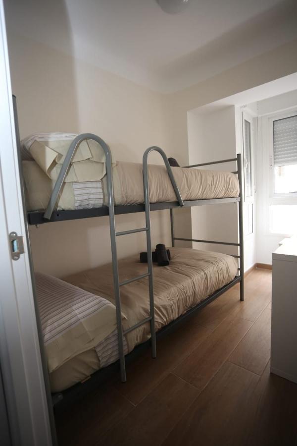 Apartamentos Navas Gam アリカンテ エクステリア 写真