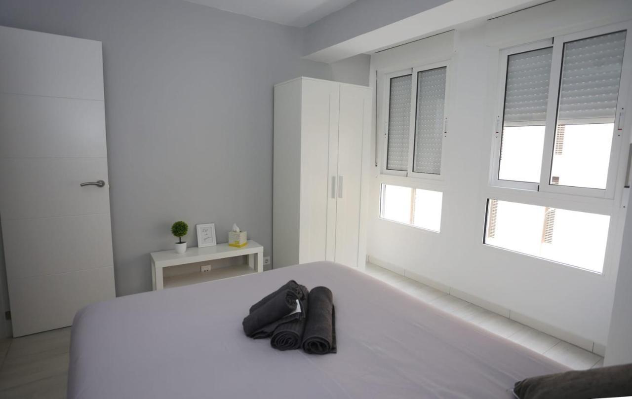 Apartamentos Navas Gam アリカンテ エクステリア 写真